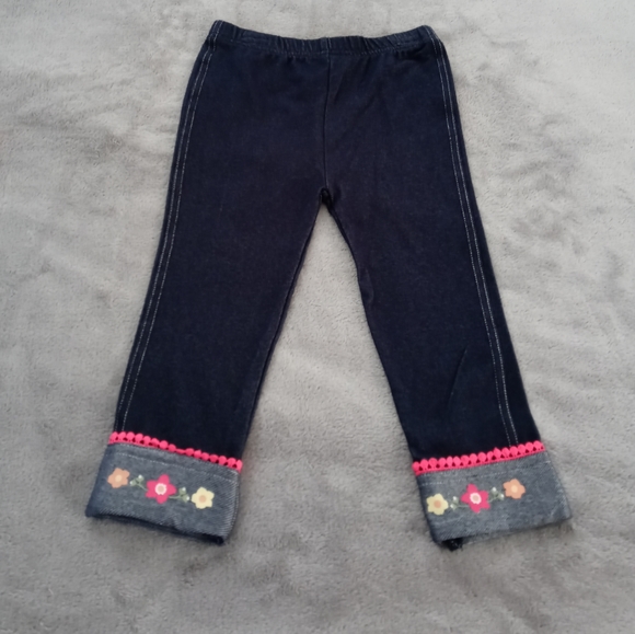 NWT Little Lass 2 pc Capri Set With Scrunchie - Picture 5 of 6